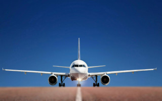 Jetliner flying blue sky runway 8 - turnaround free wallpaper