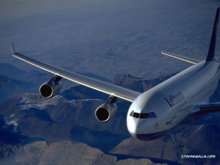 Jetliner mountains landinggear wing realistic - hyperrealism free wallpaper