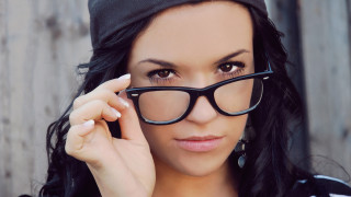 Feminist artist woman glasses hat - feminist free wallpaper