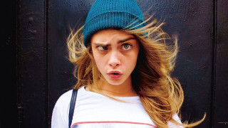 Surprised woman hat expression face - pretty free wallpaper for desktop