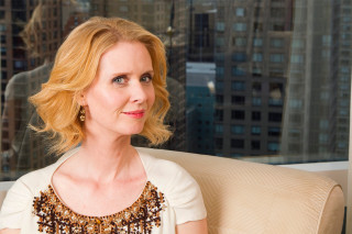 Woman chair cityview window background - a window in the background free wallpaper