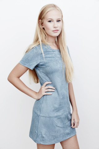 Woman posing short dress hands - evelyn abelson free wallpaper for mobile