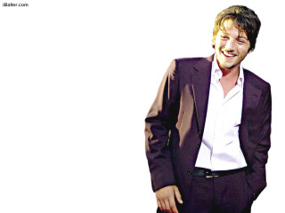 Man suit tie smiling beard - david lazar free wallpaper for desktop