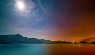 Full moon lake night reflection - free airplane wallpaper
