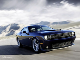 Blue dodge car driving road - motion blur free wallpaper