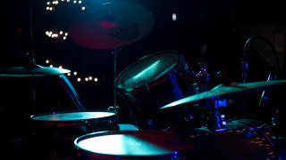 Drum set dark room floor 2 - rim free wallpaper