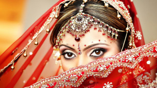 Woman red veil red makeup - jewelry free wallpaper