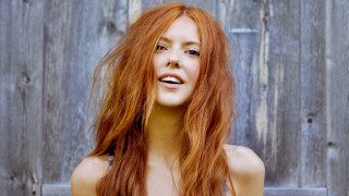 Woman red hair smiling posing 2 - a white top free wallpaper