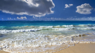 Beach waves crashing sand cloudy - beach free wallpaper