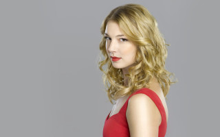 Constance anne blonde red dress - a red lipstick free wallpaper