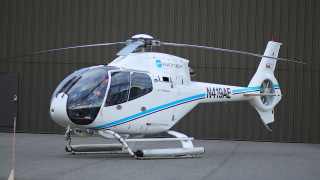 Helicopter tarmac building hangar door - a helicopter free wallpaper for desktop