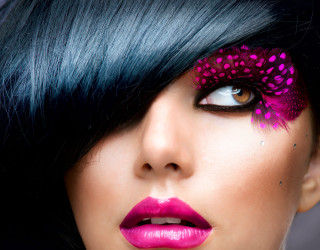 Woman black hair pink makeup - her cheek free wallpaper for desktop