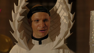 Man white outfit paper crown - a white outfit free wallpaper