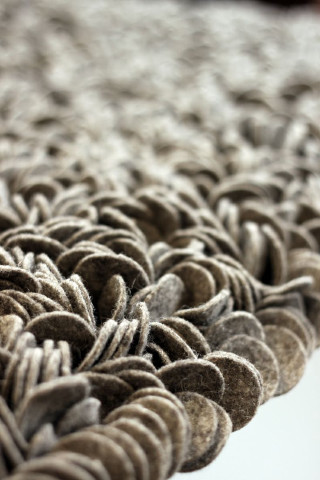Close up rug white background - feature free wallpaper for mobile