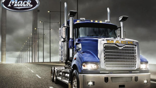 Blue truck cloudy sky matte - charles martin free wallpaper