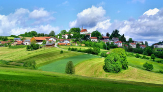 Green field houses hill blue - house free wallpaper for desktop