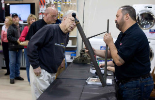 Man metal abstract sculpture boys - doug ohlson free wallpaper