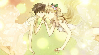 Anime kissing characters green yellow - a yellow background behind them free wallpaper