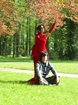 Man woman field trees background - flemish free wallpaper for mobile