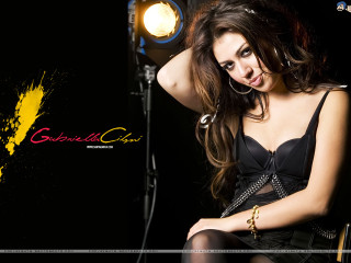 Black dress woman moon star - araceli gilbert free wallpaper