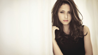 Woman long hair curtain hand 3 - a curtain free wallpaper