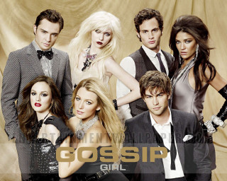 Gossip group formal photorealistic gold - catrin g grosse free wallpaper
