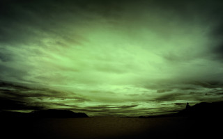 Dark sky green light lone - chris friel free wallpaper