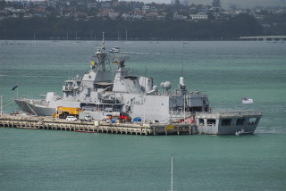 Large boat docked pier tugboat - nearby free wallpaper