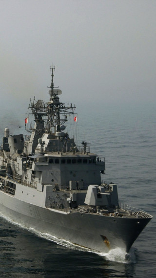 Large gray ship ocean flag 2 - free ship wallpaper for mobile