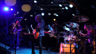 Band concert stage lights microphone - a band free wallpaper