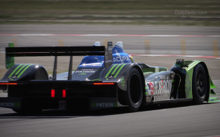 Racing car track green white - racing free wallpaper