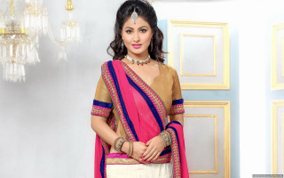 Woman pink beige sari gold - gold jewelry free wallpaper