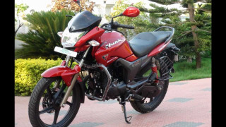 Red motorcycle brick road house - a brick road next free wallpaper