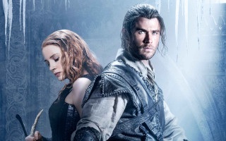 Medieval couple swords dark room - movie still free wallpaper