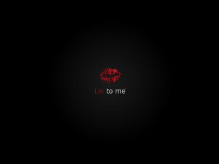 Black background red lipstick imprint - cynical free wallpaper