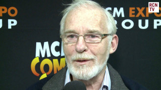 Man beard glasses gray jacket - michael kaluta free wallpaper for desktop