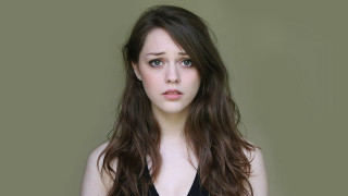 Woman longhair blacktop greenbackground portrait - arabella rankin free wallpaper