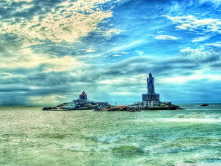 City cloudy day blue sky - adobe lightroom free wallpaper