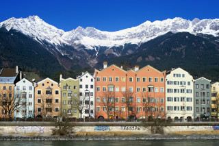 Buildings mountains water graffiti row - heidelberg school free wallpaper