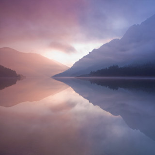 Lake mountain cloudy sky evening - volumetric free wallpaper for tablet