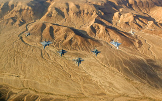 Fighter jets desert mountains smoke - edward ben avram free wallpaper