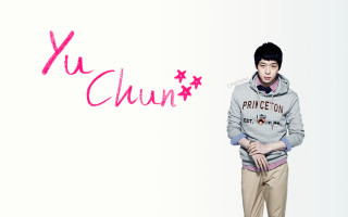 Man standing white wall pink - chen chun free wallpaper