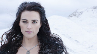 Woman long hair necklace snow - long hair and a necklace free wallpaper