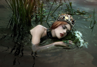 Woman crown floating water flowers - her hair and a necklace free wallpaper