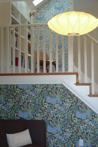 Livingroom couch floralwallpaper staircase artsandcrafts - a floral pattern free wallpaper for mobile