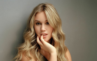 Blonde woman long hair hand - her cheek free wallpaper for desktop