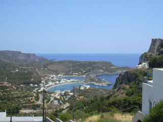 Bay town hilltop blue sky - a hill top free wallpaper