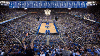 Crowd basketball game stadium court - a large crowd of people free wallpaper