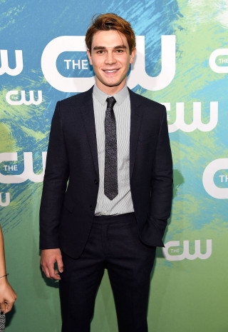 Man suit tie blue green - hq free wallpaper