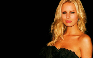 Blonde woman black dress posing 4 - amalia lindegren free wallpaper